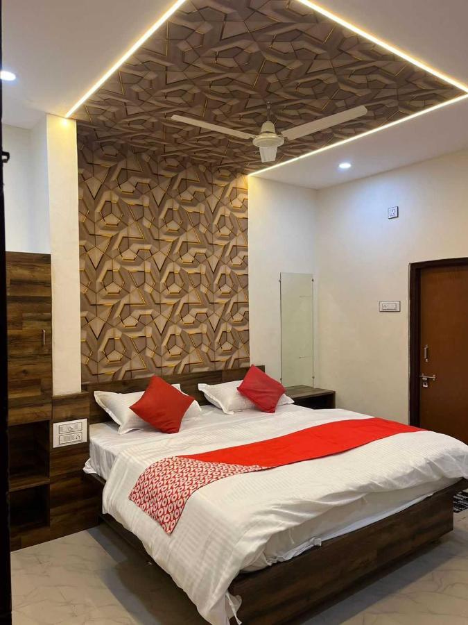 OYO 73780 Hotel Pravin Executive Gangapur  Exterior foto
