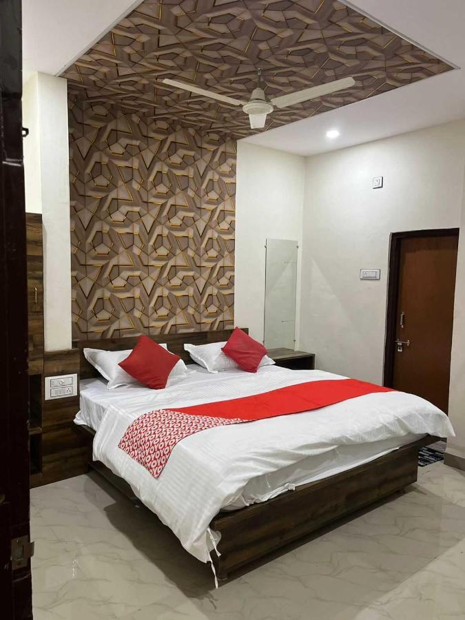 OYO 73780 Hotel Pravin Executive Gangapur  Exterior foto
