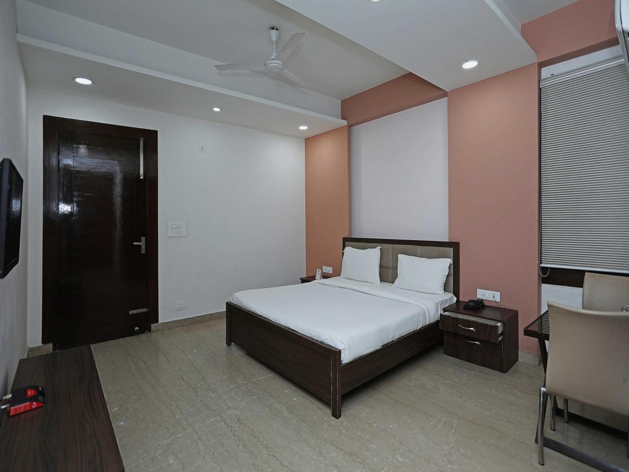OYO 73780 Hotel Pravin Executive Gangapur  Exterior foto